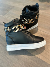 Yoki Sneaker